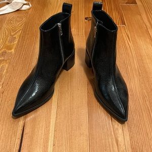 Brand new Everlane patent pointed toe boots